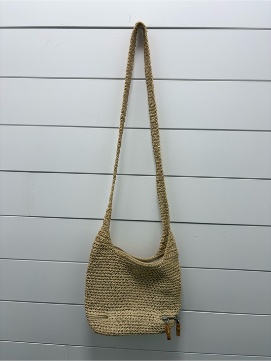 Handbags - Woven Shoulder Bag in Natural Beige - Lightweight Summer Tote